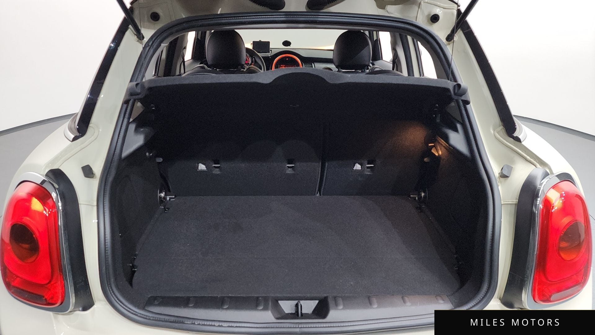 MINI 쿠퍼 2015 — миниатюра 20