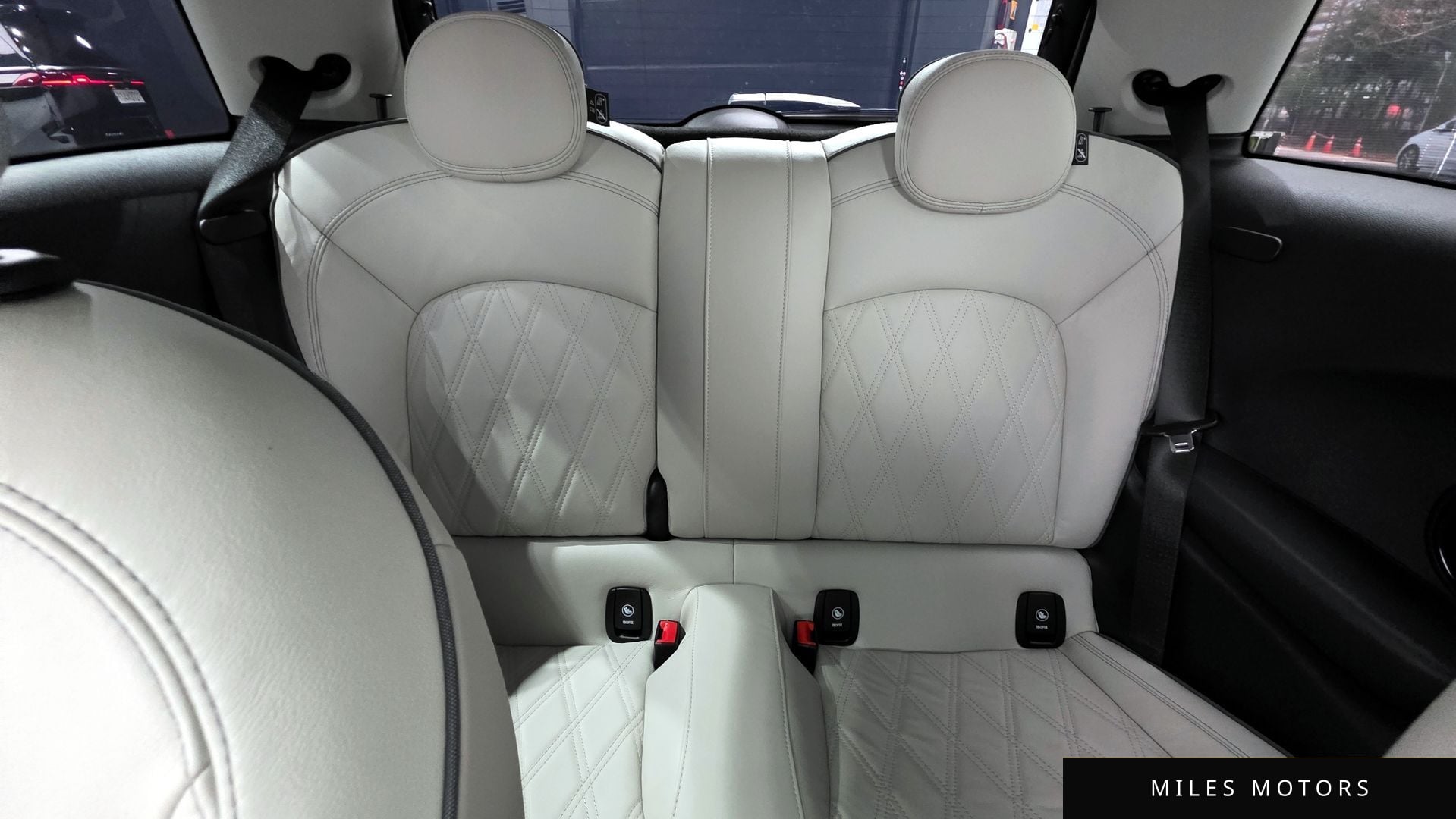 MINI Cooper S 2023 — миниатюра 12