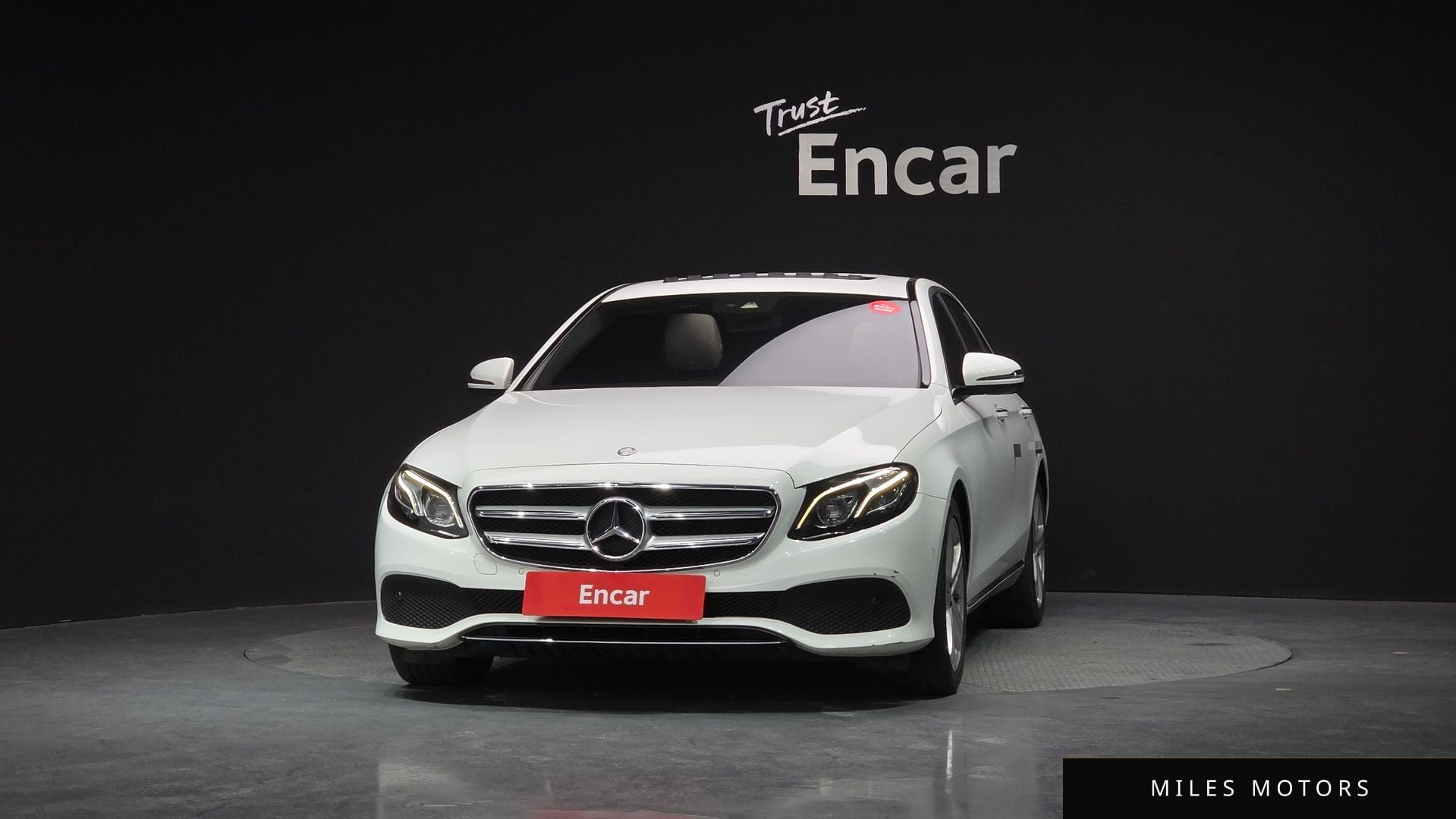 Mercedes-Benz E-Class W213 2017 — миниатюра 3