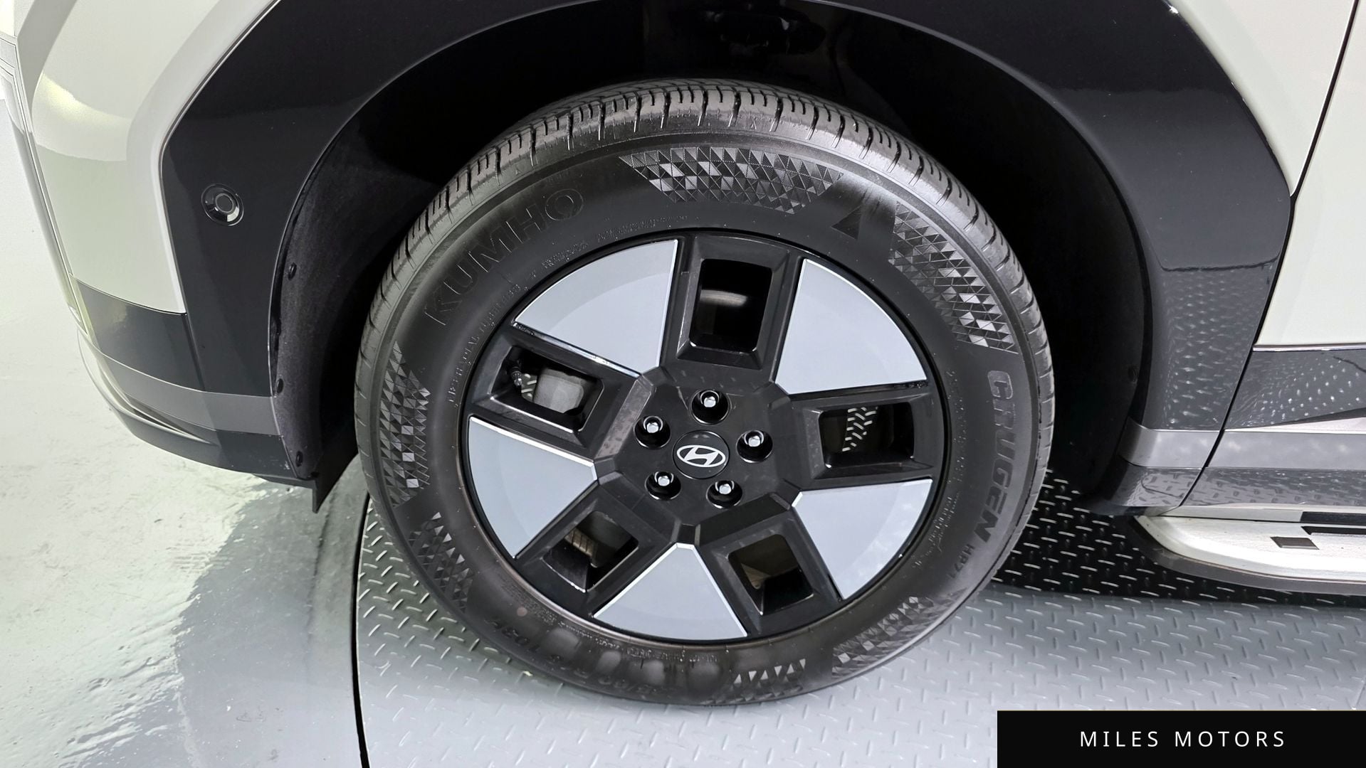 Hyundai 싼타페 (MX5) 2024 — миниатюра 5