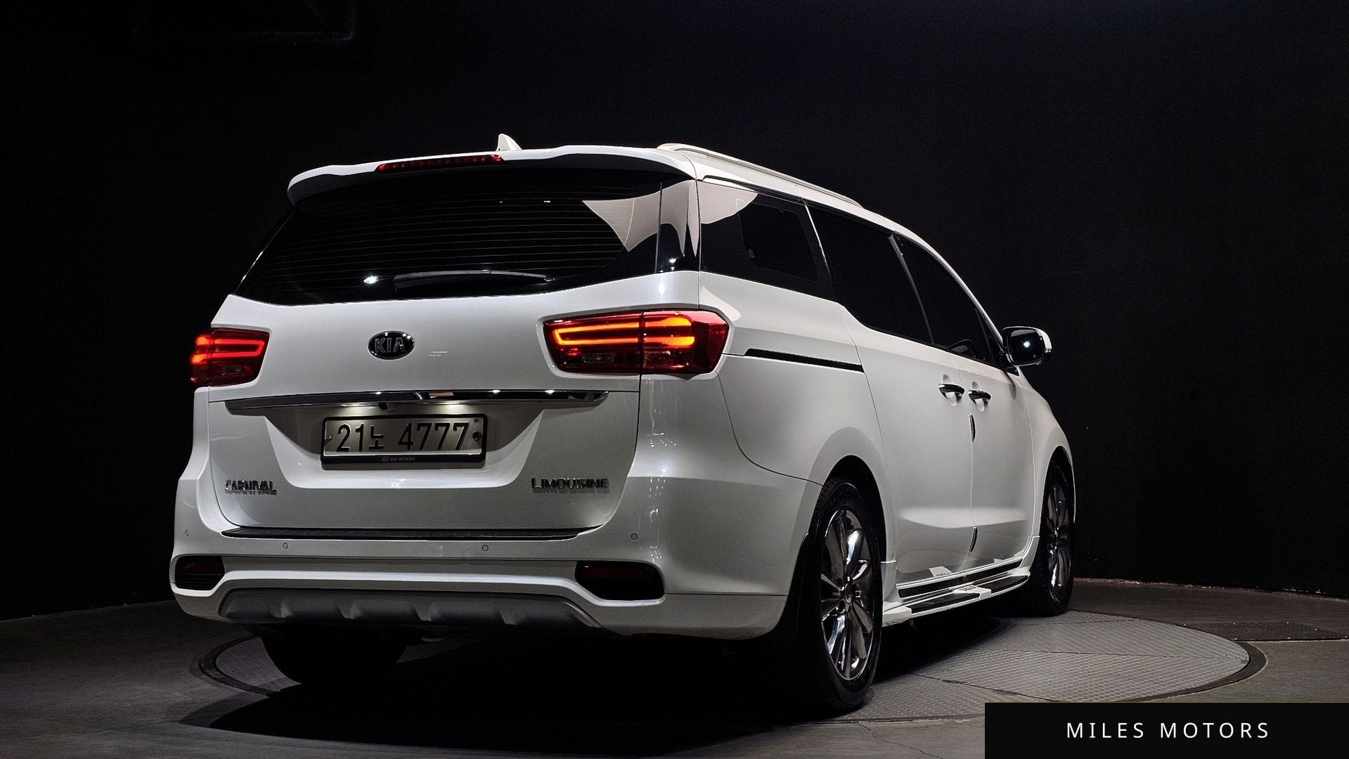 Kia Canival 2019 — миниатюра 2