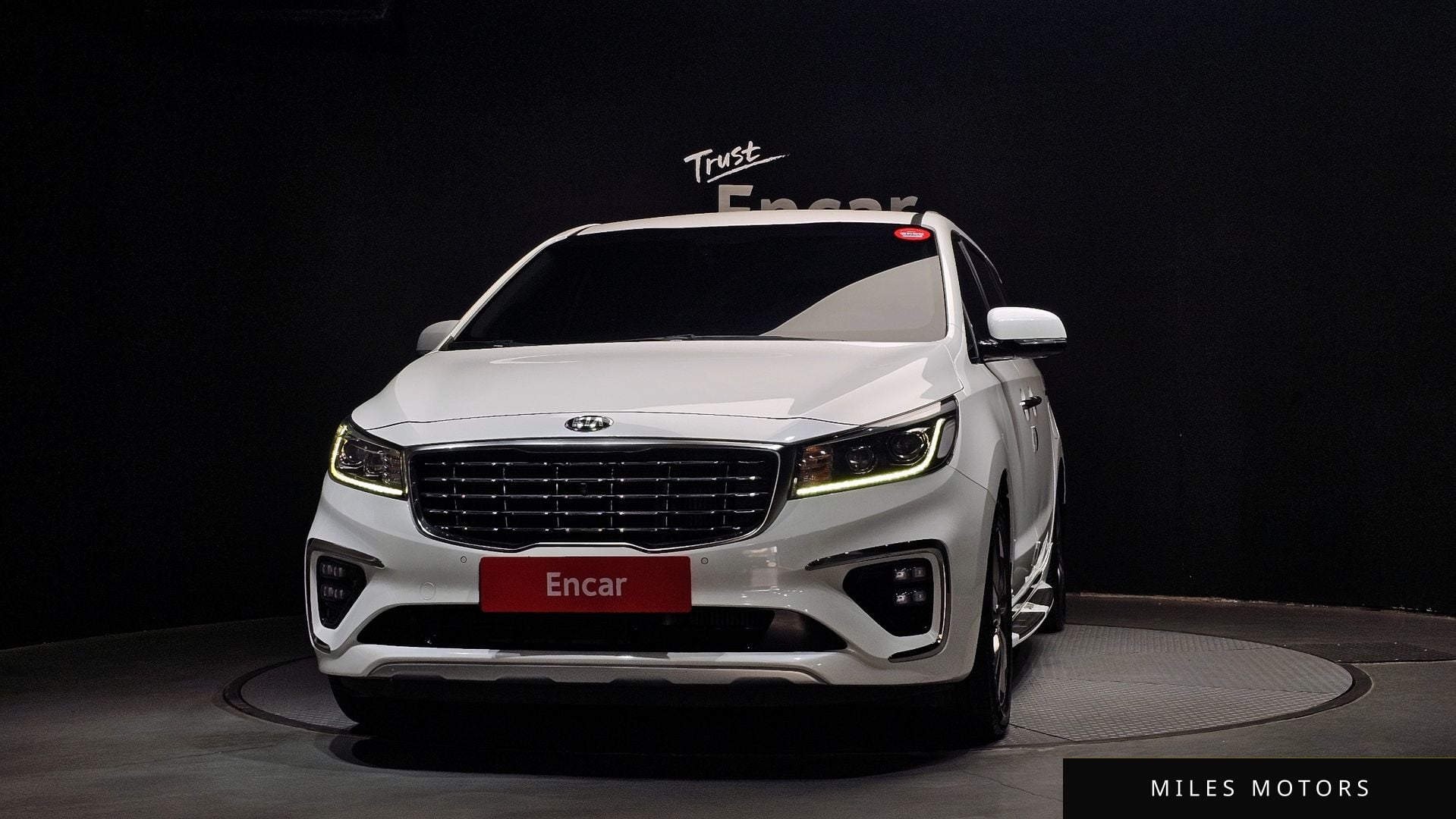 Kia Canival 2019 — миниатюра 3