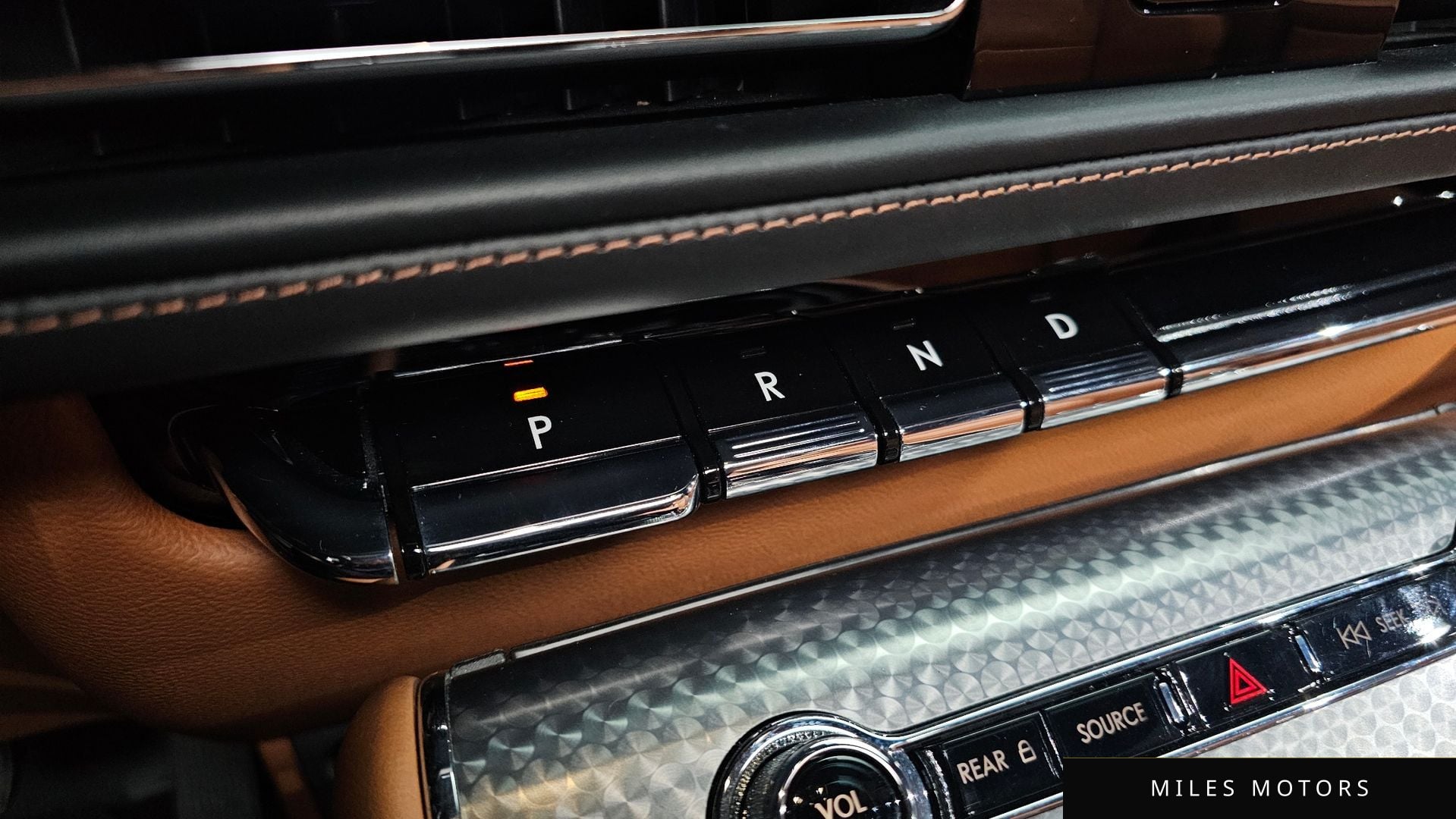 Lincoln Aviator 2021 — миниатюра 9