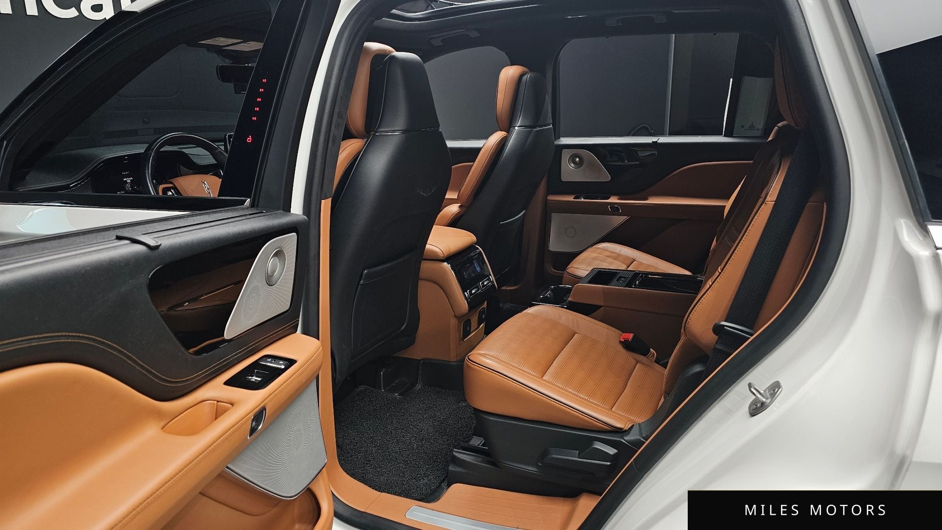 Lincoln Aviator 2021 — миниатюра 12