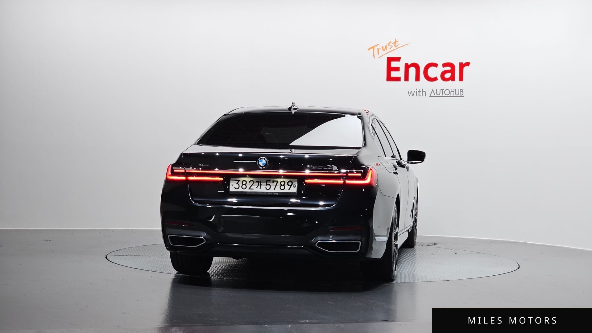 BMW 7 Series (G11) 2020 — миниатюра 4