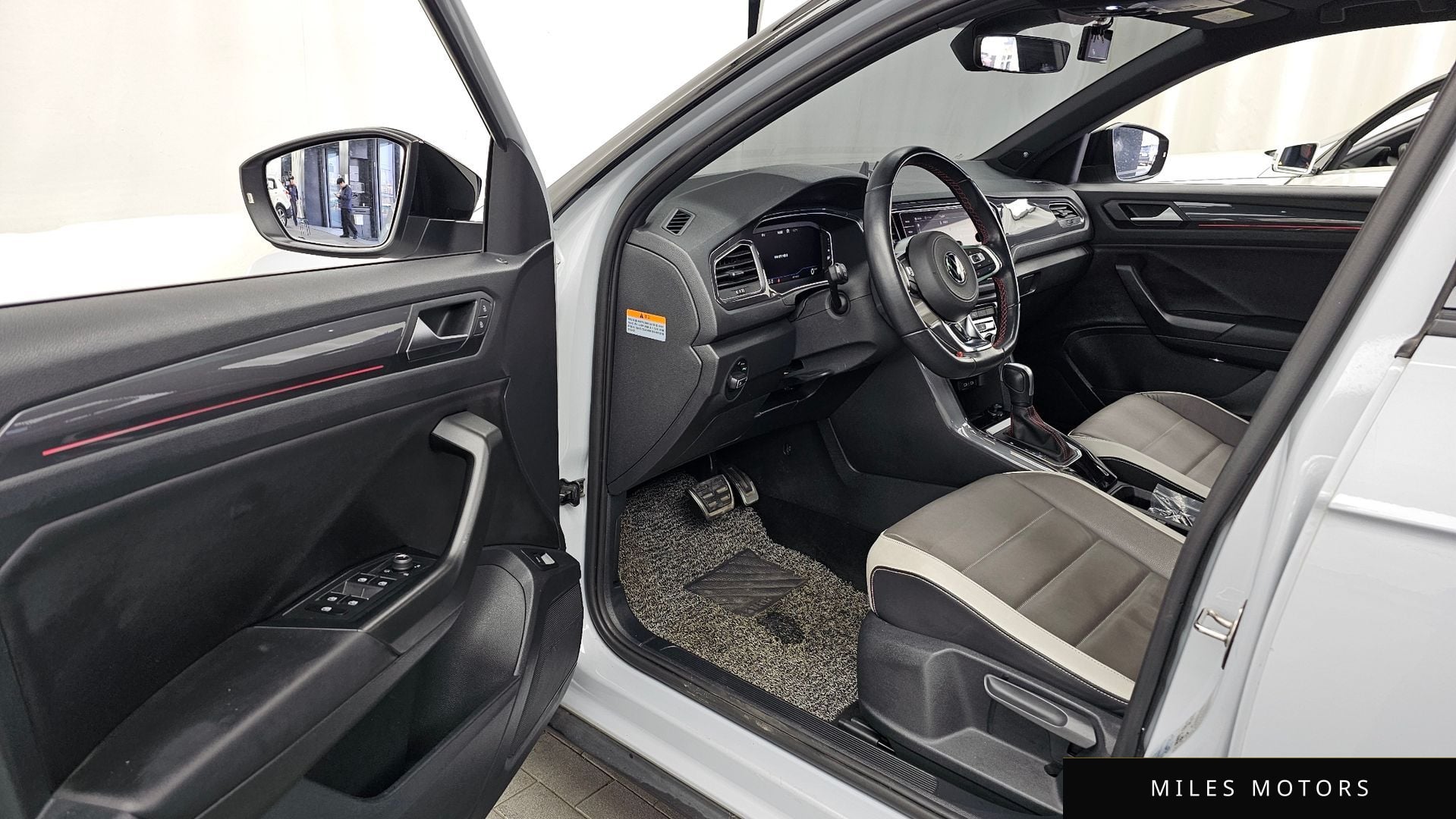 Volkswagen T-Roc 2022 — миниатюра 10
