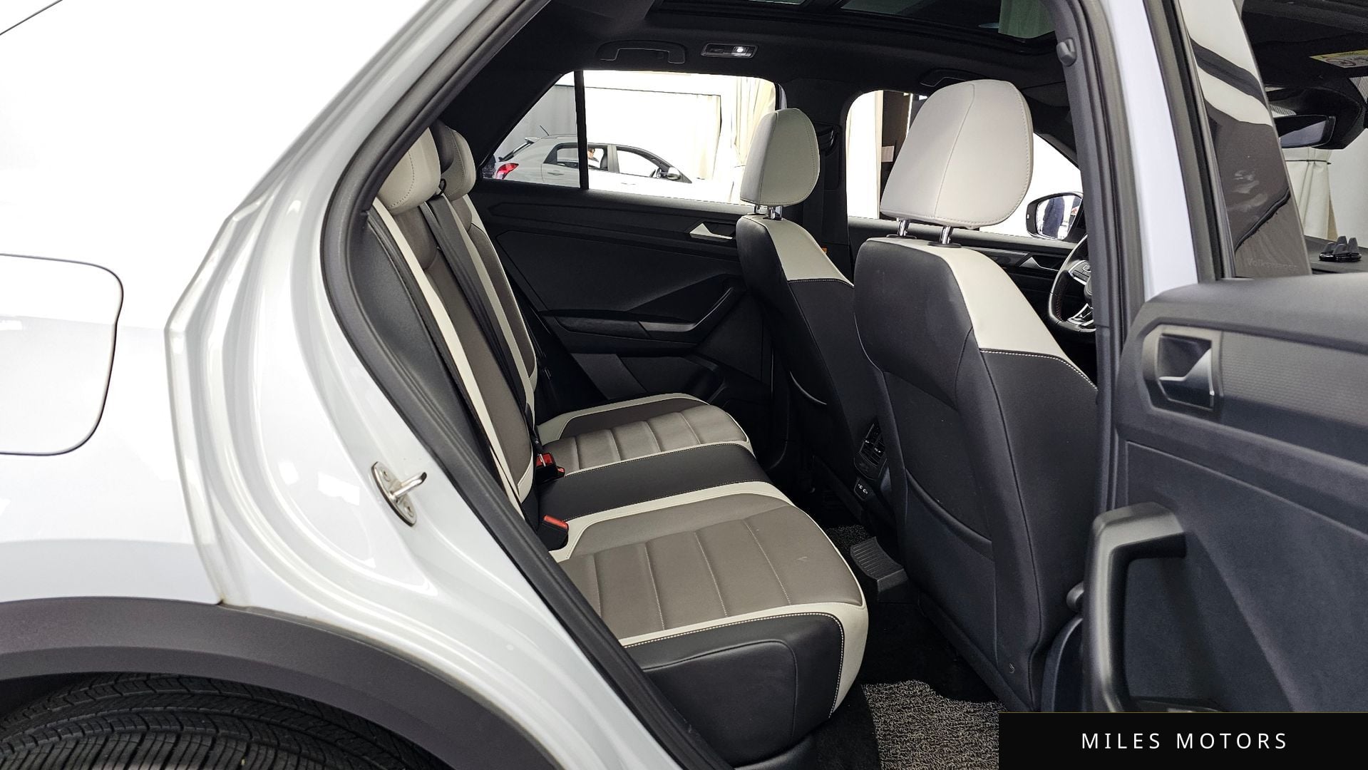 Volkswagen T-Roc 2022 — миниатюра 12