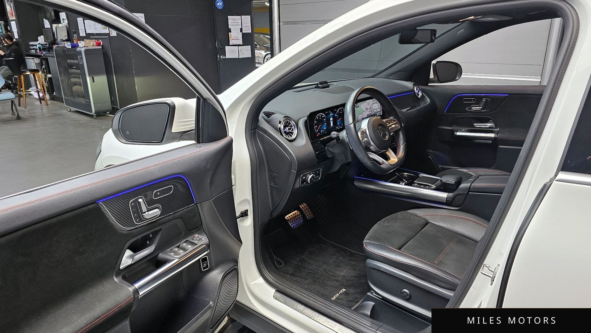 Mercedes-Benz GLA-Class H247 2020 — миниатюра 10