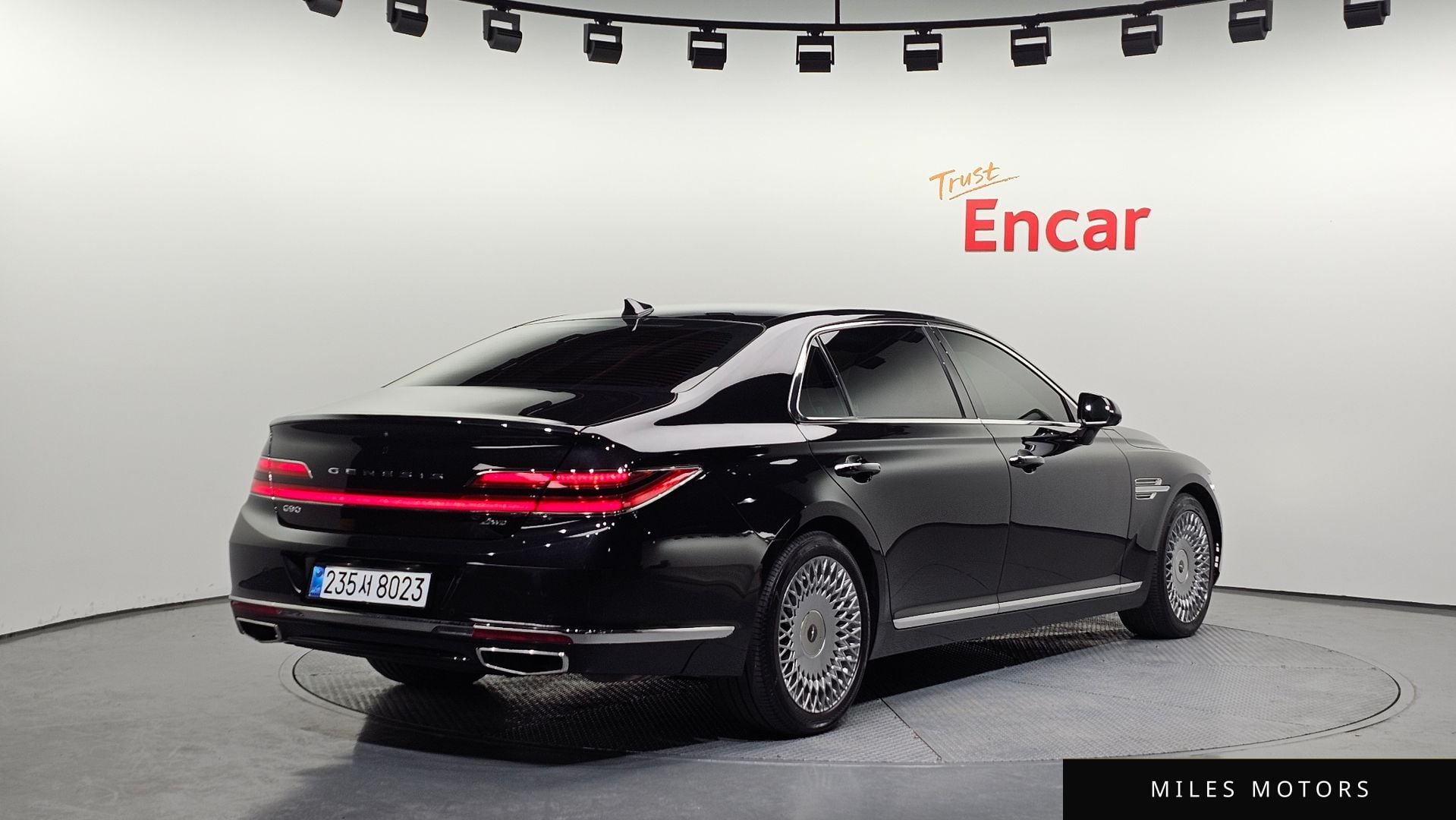 Genesis G90 2021 — миниатюра 2