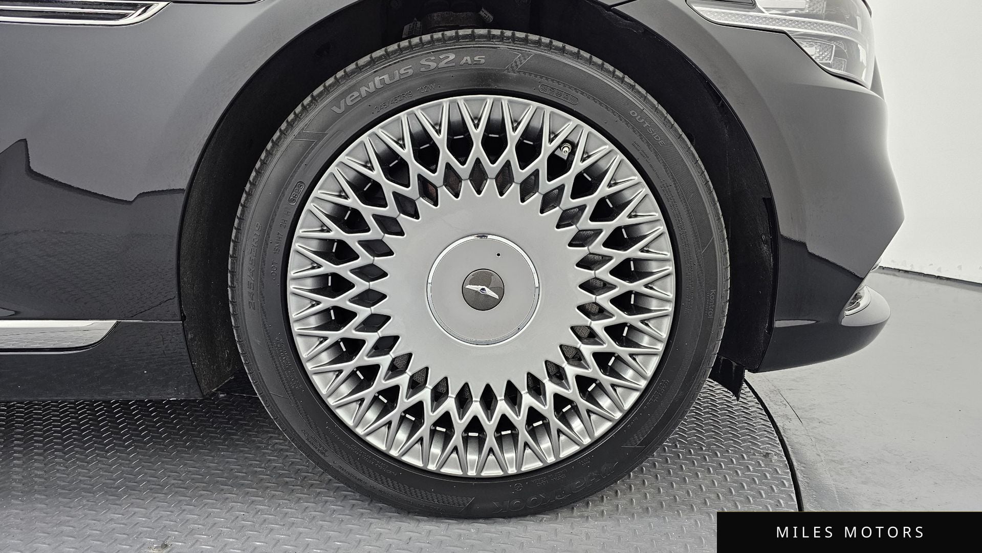 Genesis G90 2021 — миниатюра 5