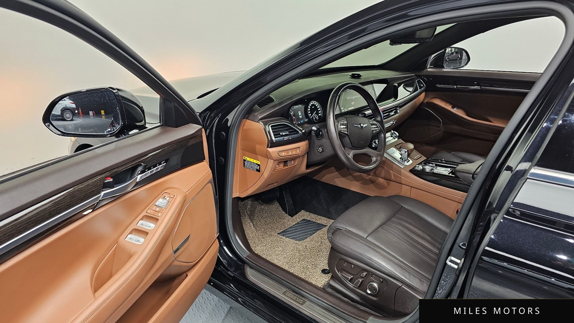 Genesis G90 2021 — миниатюра 10