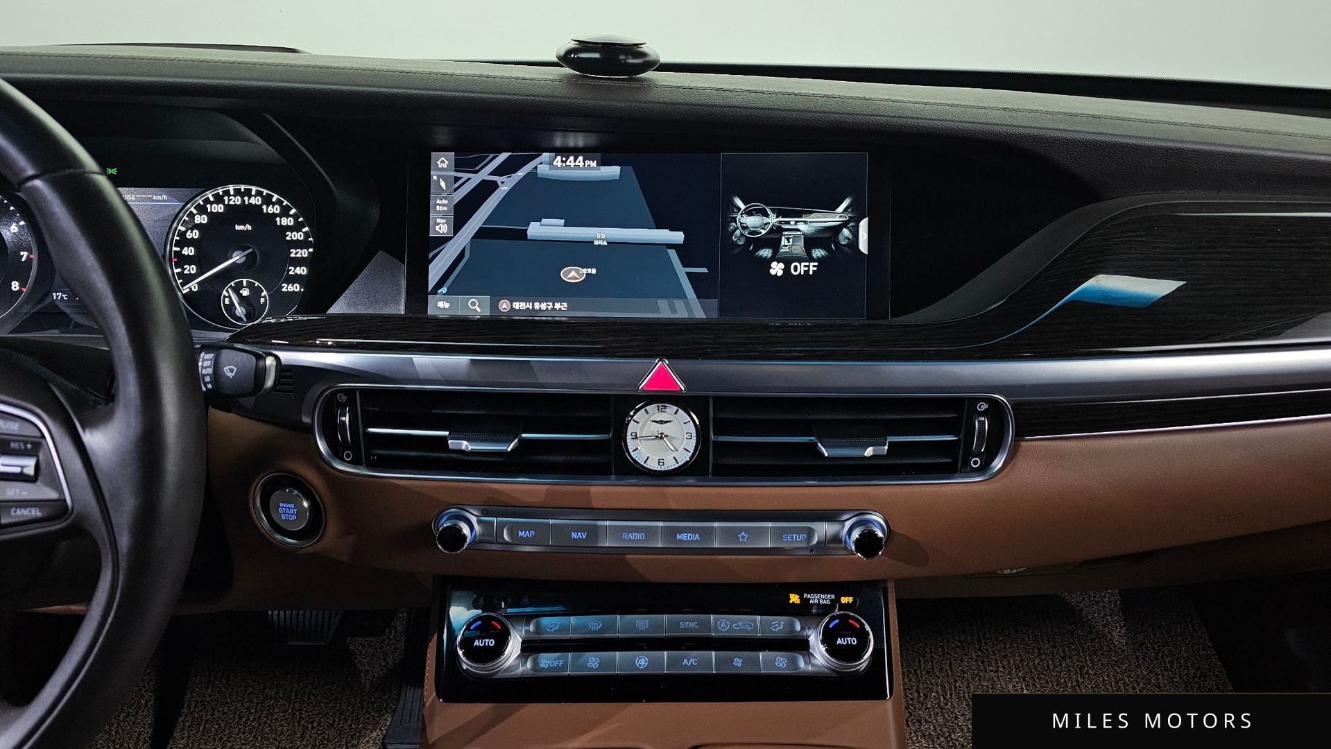 Genesis G90 2021 — миниатюра 15