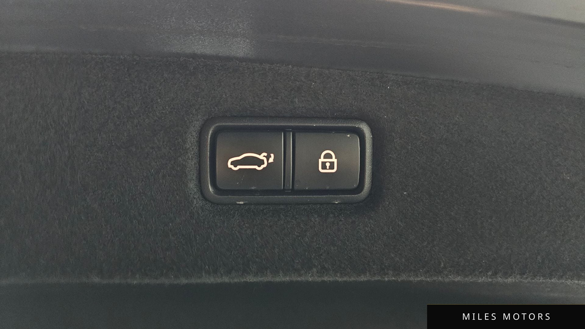 Genesis G90 2021 — миниатюра 20