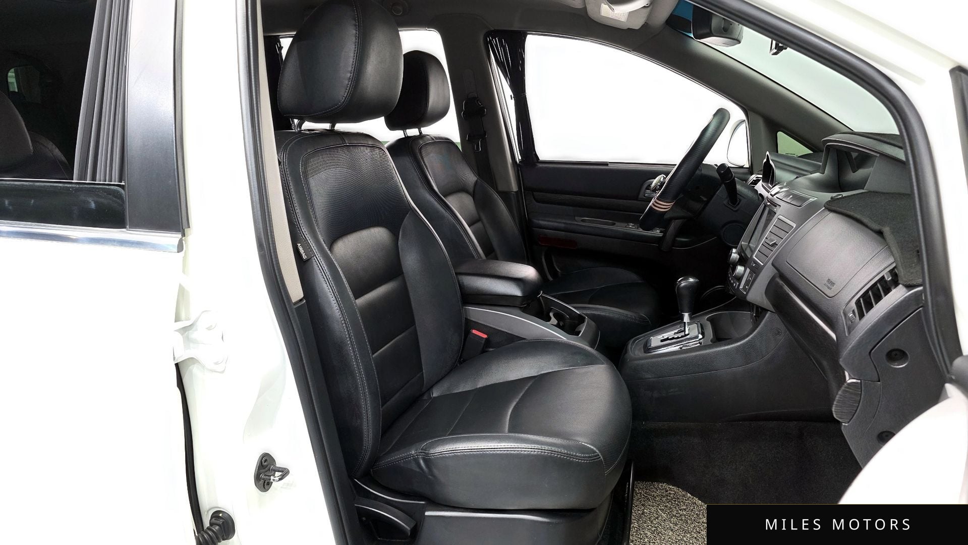KG Mobility KORANDO 2017 — миниатюра 10