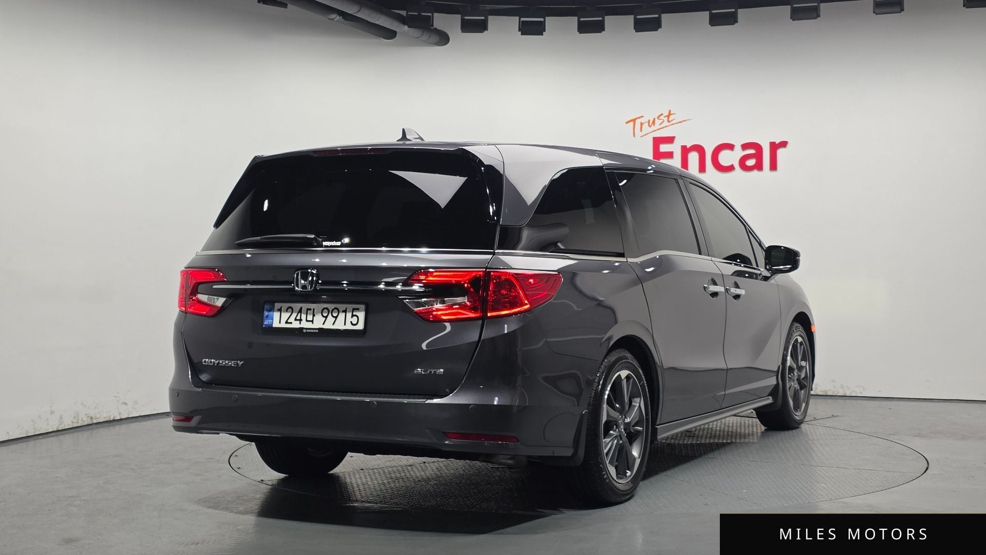 Honda Odyssey 2023 — миниатюра 2