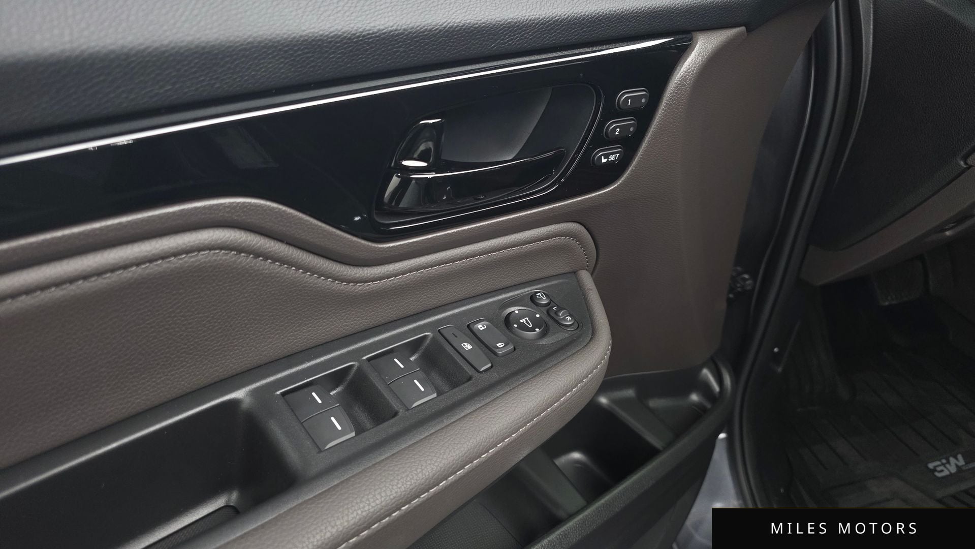 Honda Odyssey 2023 — миниатюра 17