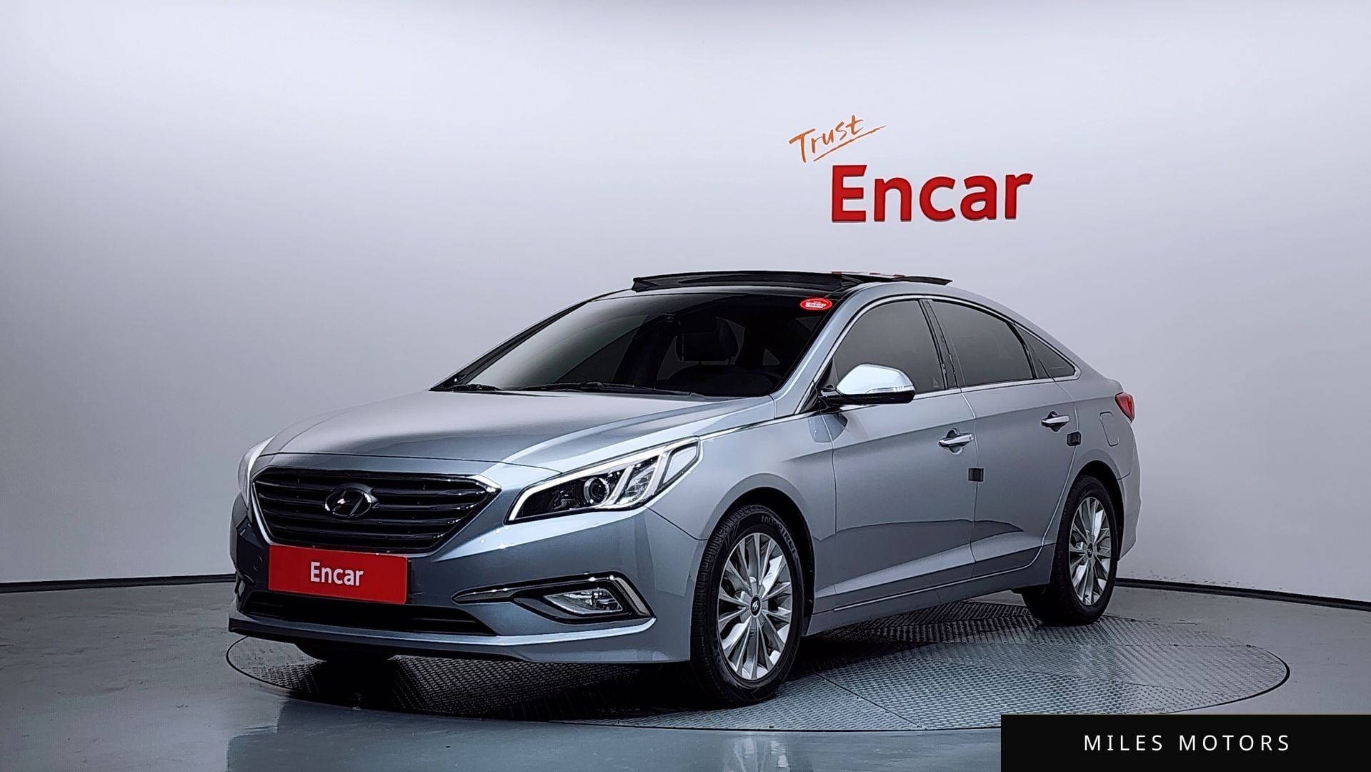 Hyundai Sonata 2015 — фото 1 из 12