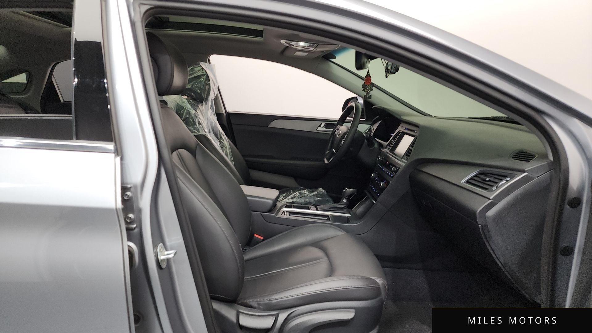 Hyundai Sonata 2015 — миниатюра 11