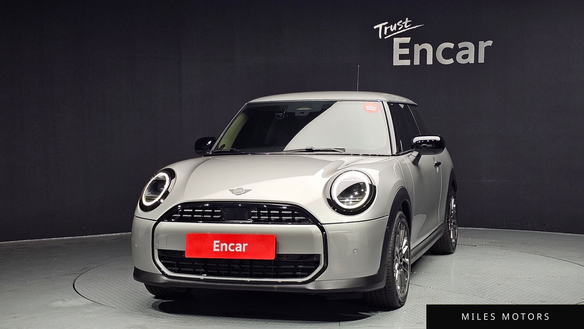 MINI 쿠퍼 C 2025 — миниатюра 3
