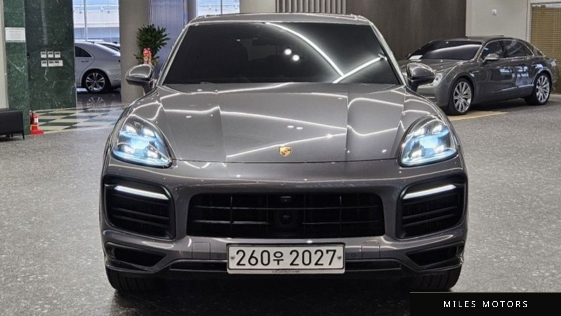 Porsche Cayenne 2019 — миниатюра 3
