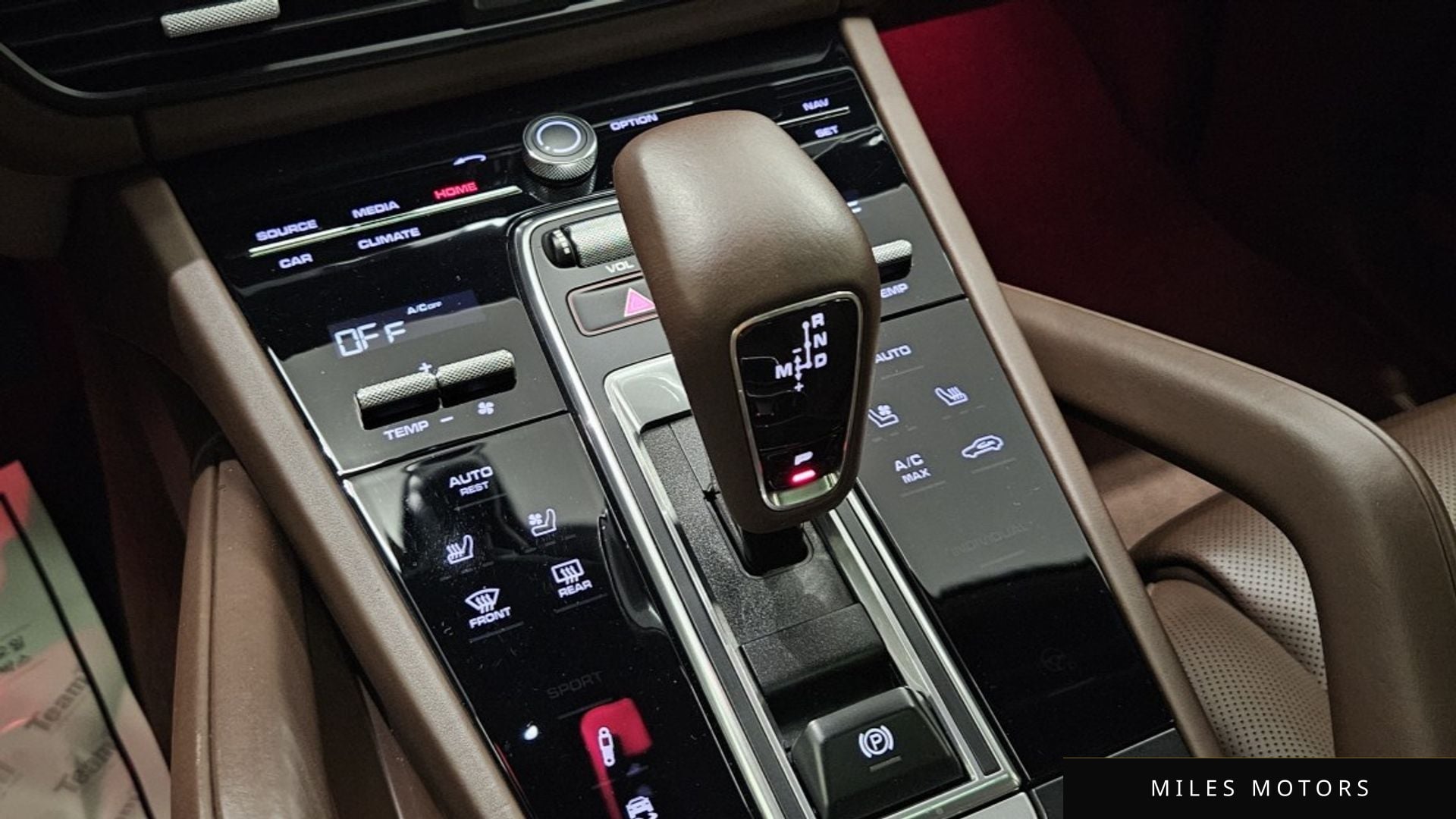 Porsche Cayenne 2019 — миниатюра 9