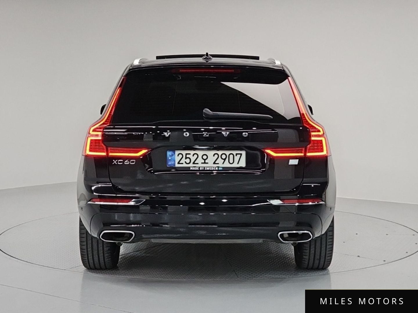 Volvo XC60 2021 — миниатюра 4