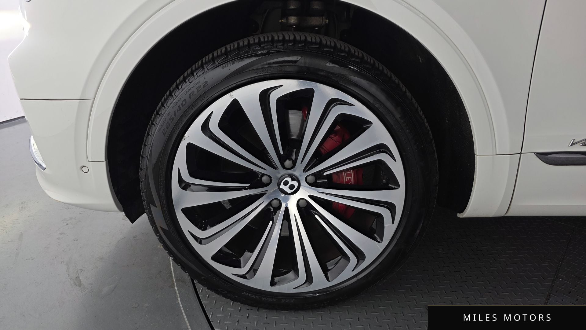 Bentley 벤테이가 2022 — миниатюра 5