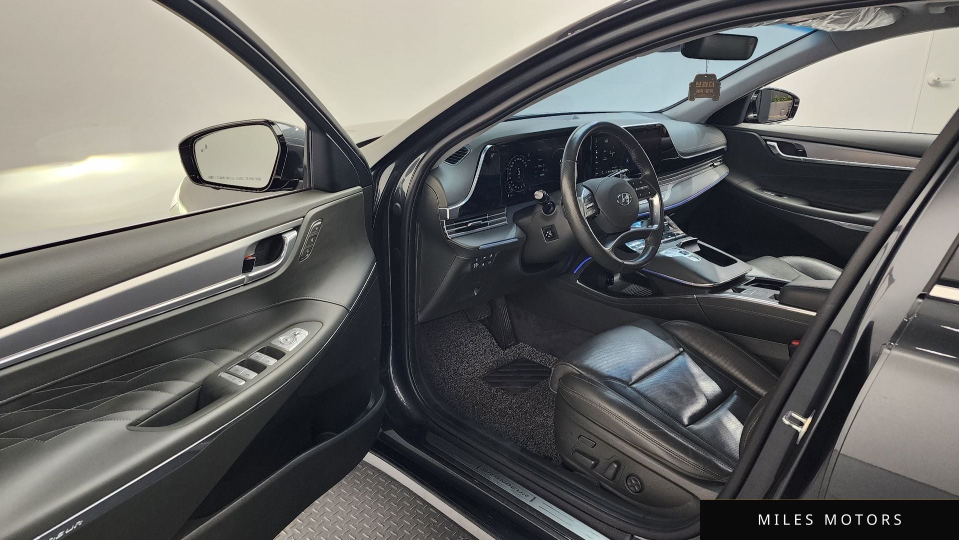 Hyundai 뉴 그랜저 IG 하이브리드 2021 — миниатюра 10