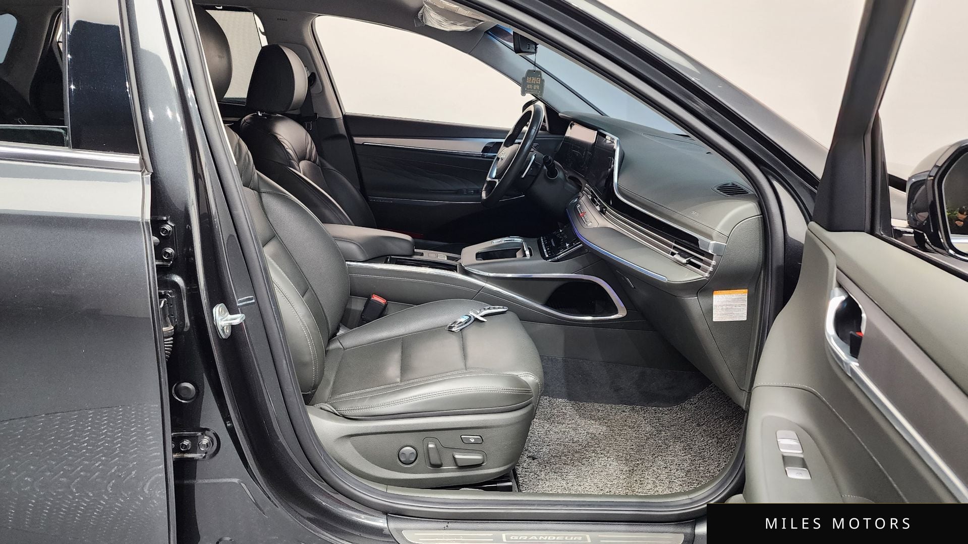Hyundai 뉴 그랜저 IG 하이브리드 2021 — миниатюра 11