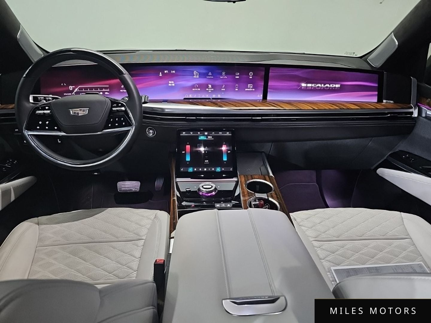 Cadillac Escalade 2025 — миниатюра 7