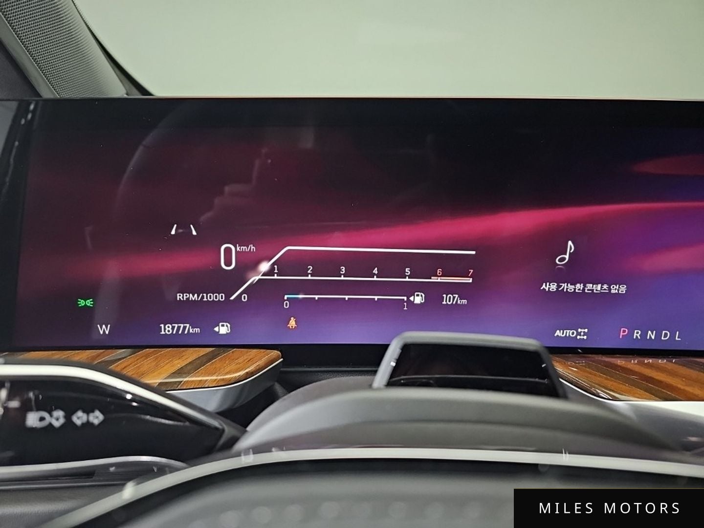Cadillac Escalade 2025 — миниатюра 8