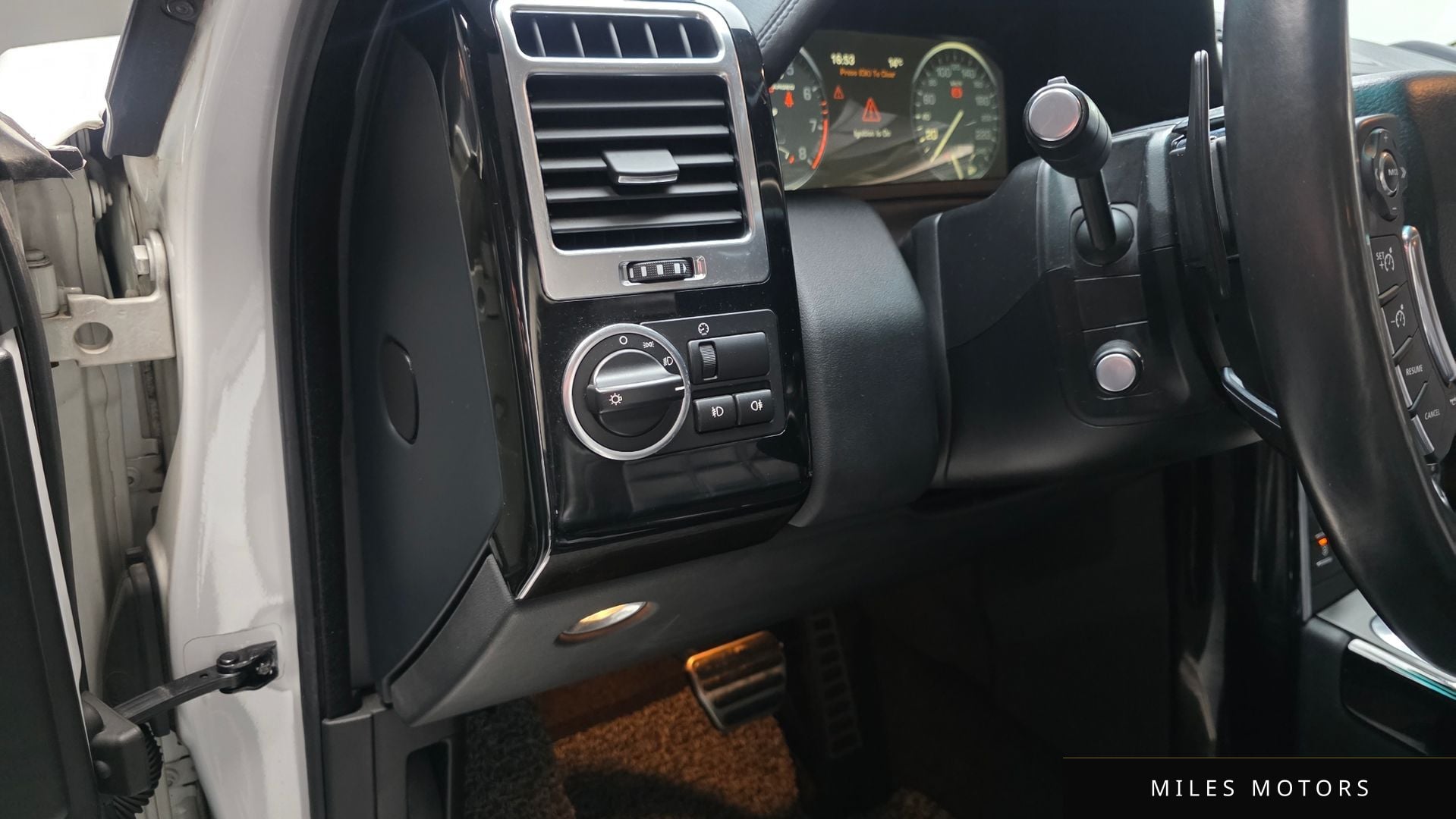 Land Rover Range Rover 2012 — миниатюра 14
