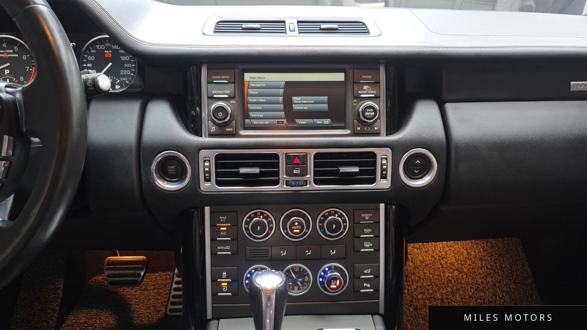 Land Rover Range Rover 2012 — миниатюра 16