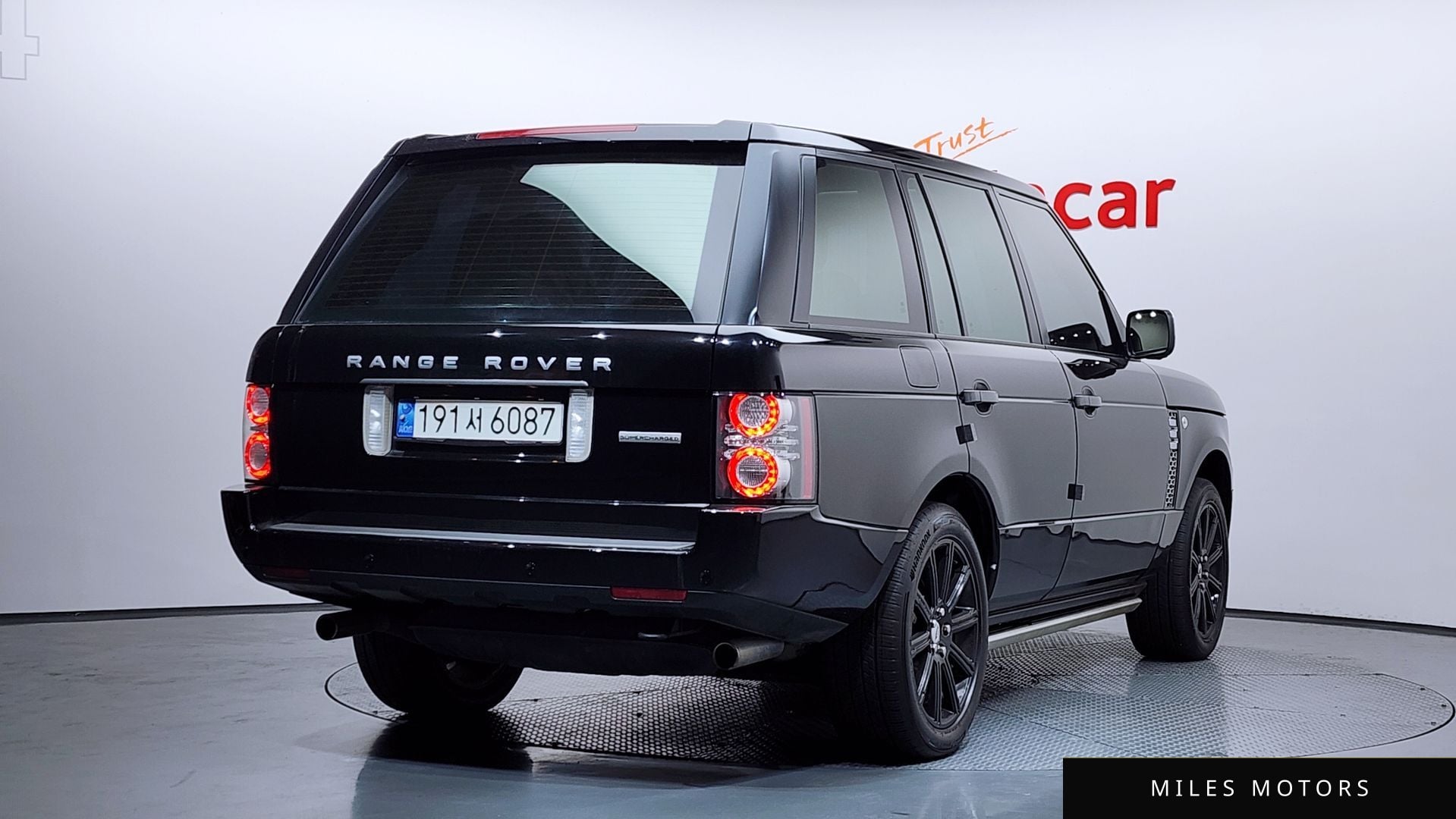 Land Rover Range Rover 2010 — миниатюра 2