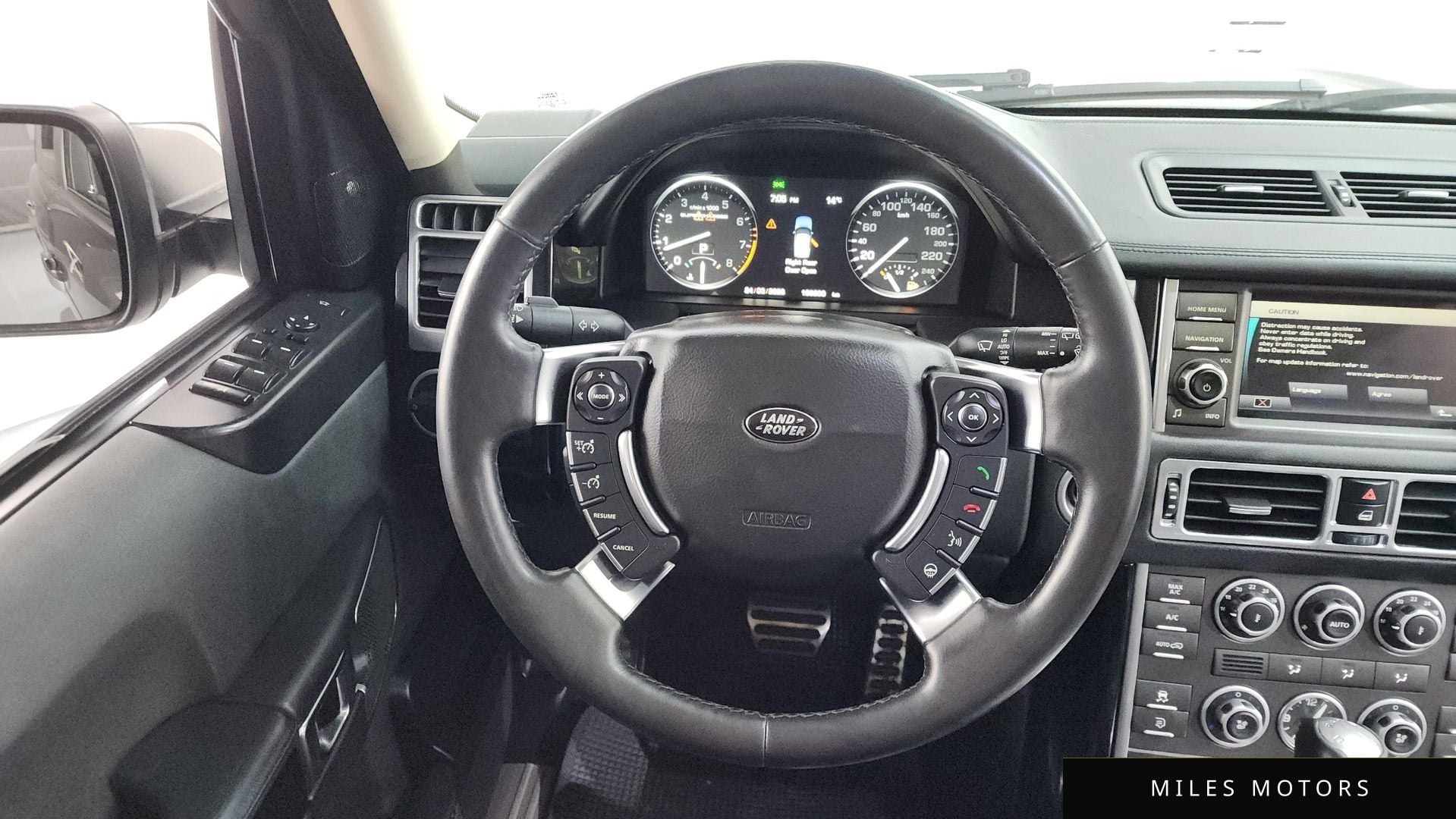 Land Rover Range Rover 2010 — миниатюра 13