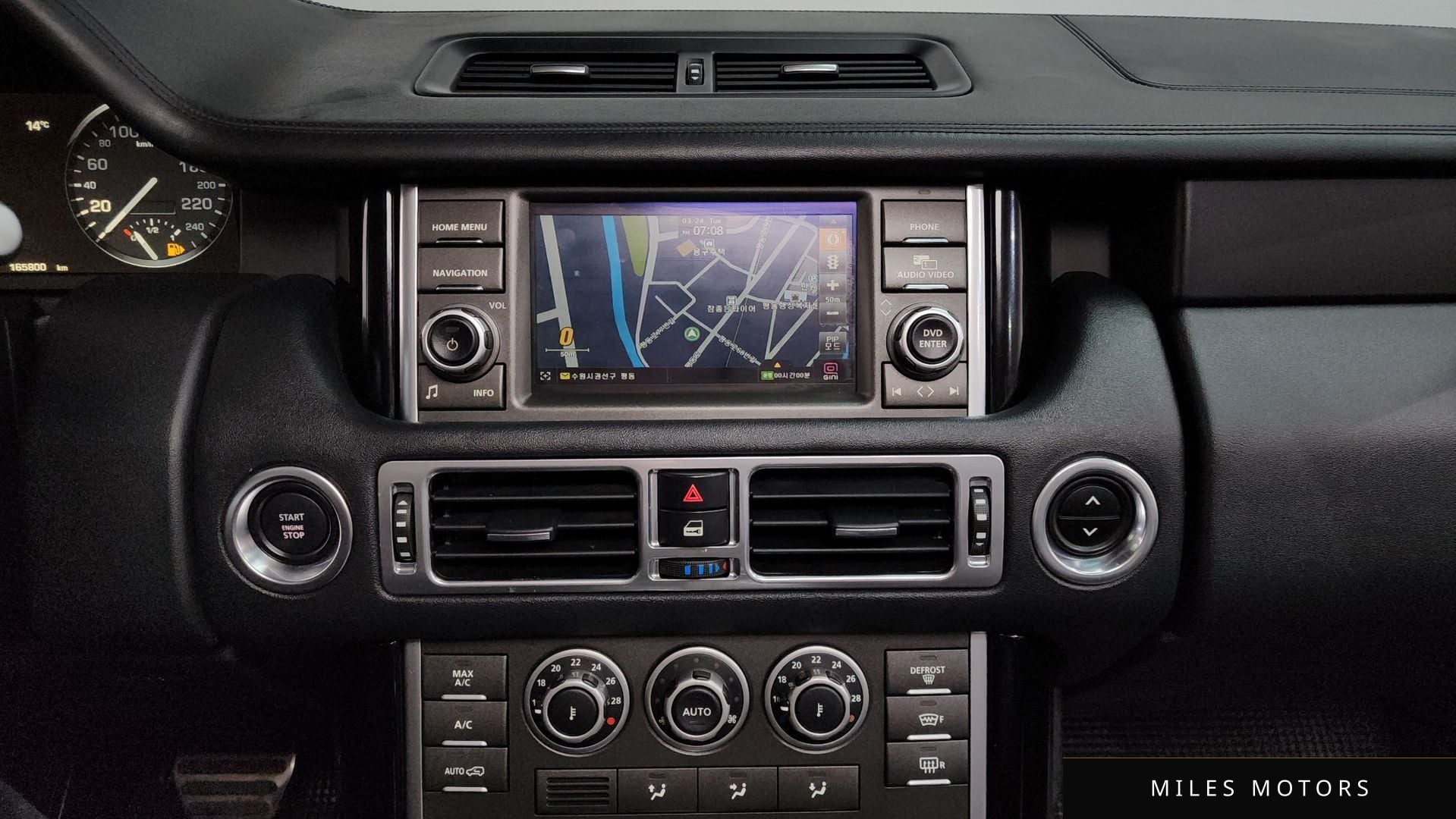 Land Rover Range Rover 2010 — миниатюра 15