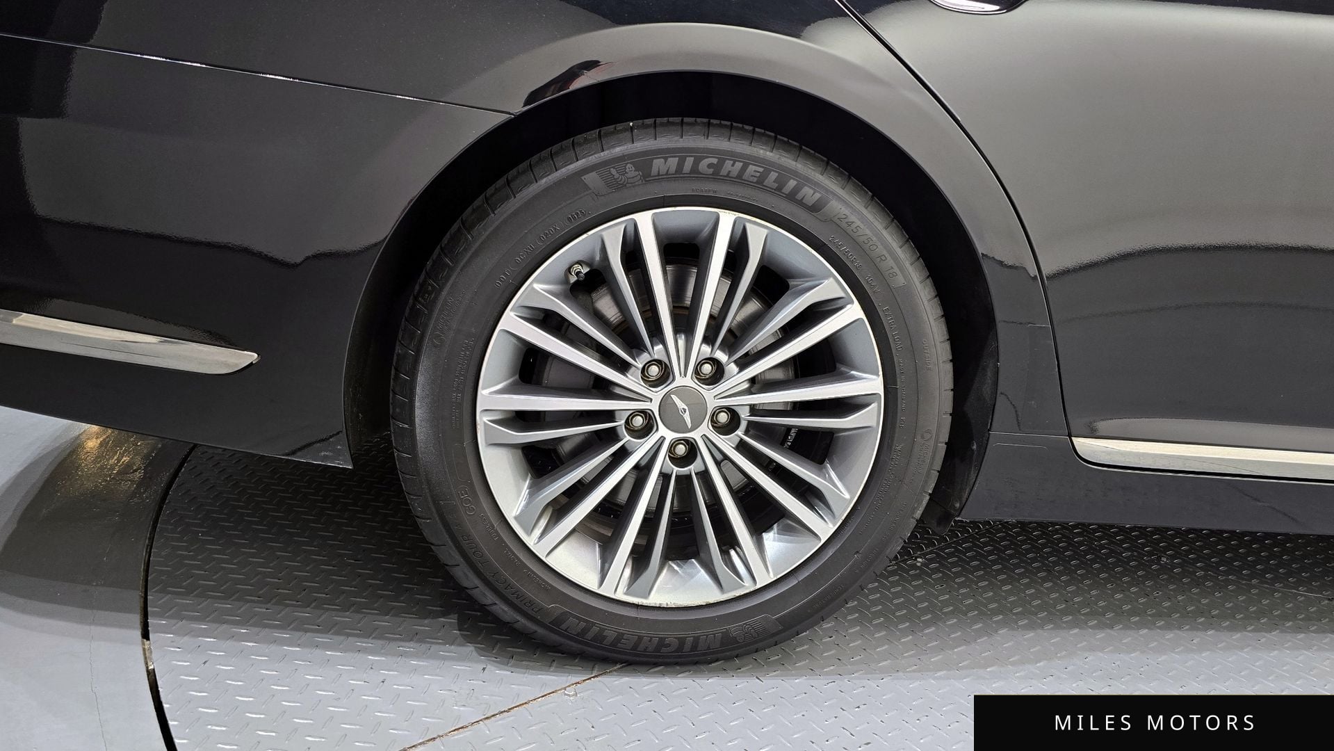 Genesis EQ900 2016 — миниатюра 5