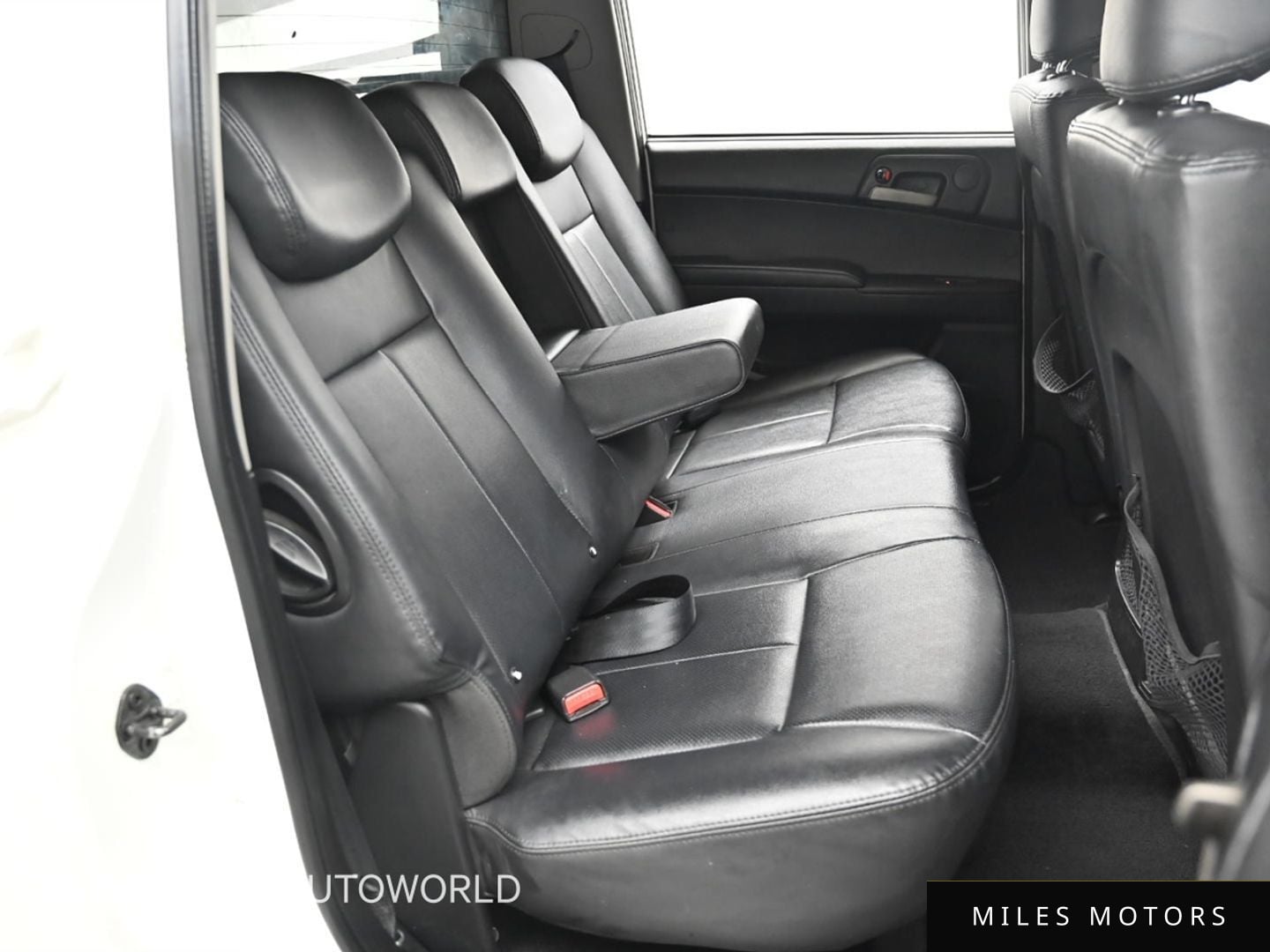 KG Mobility KORANDO 2015 — миниатюра 12