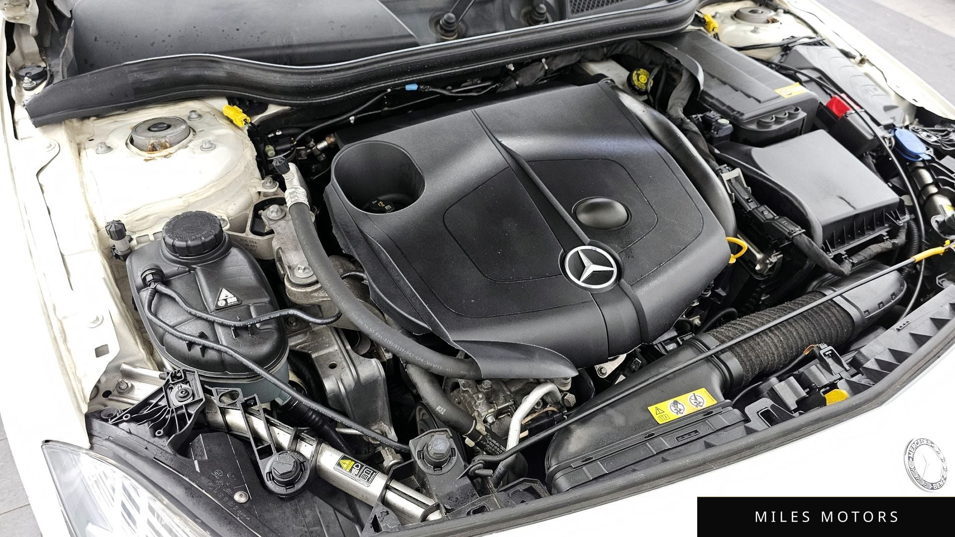 Mercedes-Benz A-Class W176 2014 — миниатюра 6