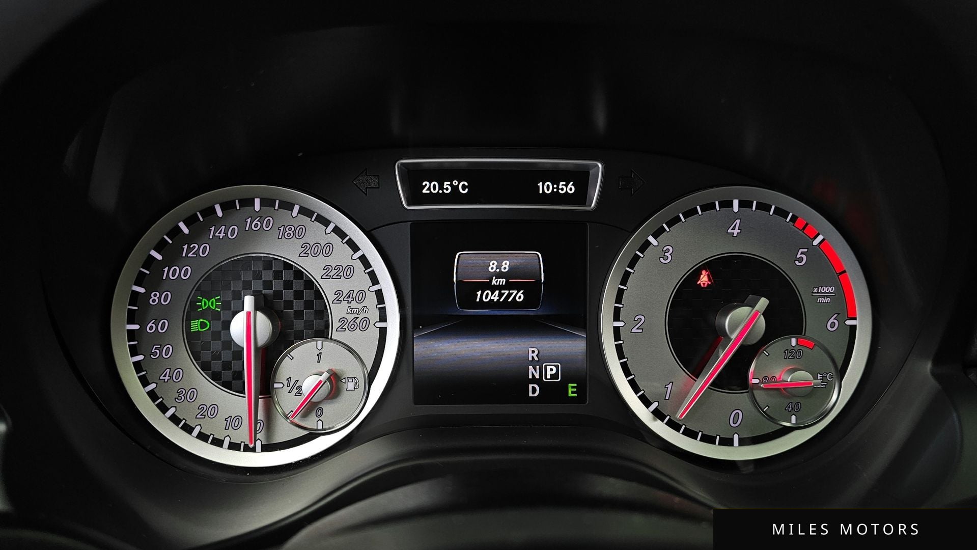Mercedes-Benz A-Class W176 2014 — миниатюра 8