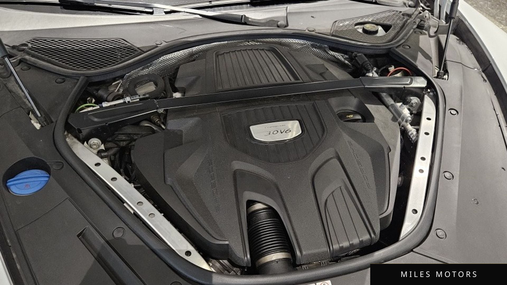 Porsche Panamera 2019 — миниатюра 6