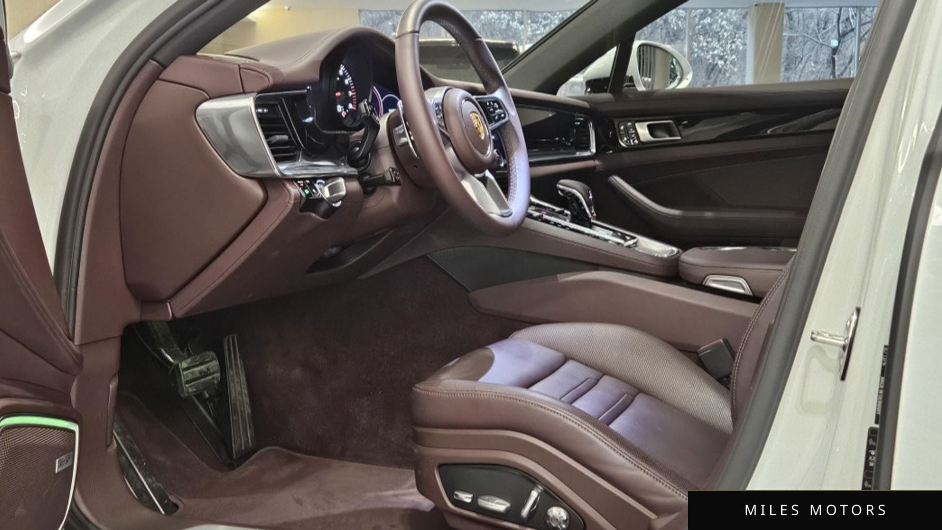 Porsche Panamera 2019 — миниатюра 10