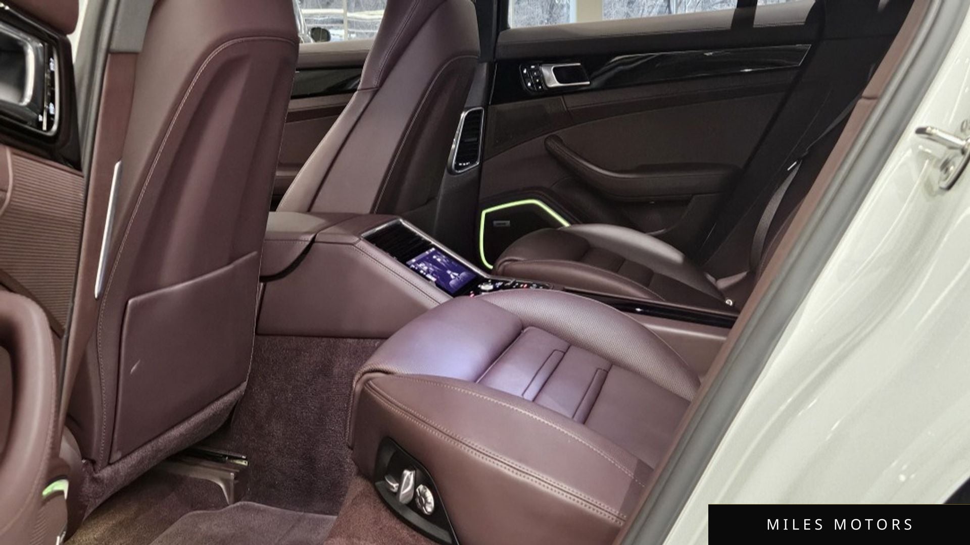 Porsche Panamera 2019 — миниатюра 12