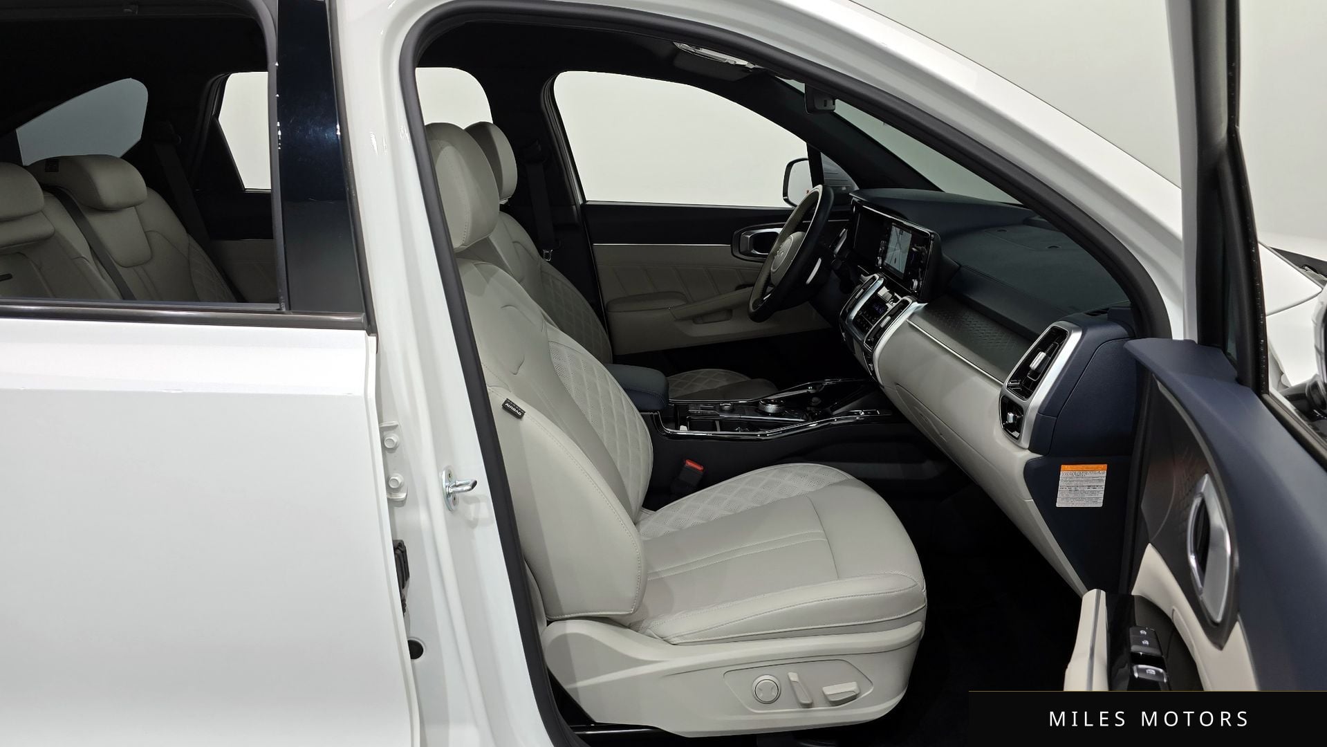 Kia Sorento 2022 — миниатюра 11