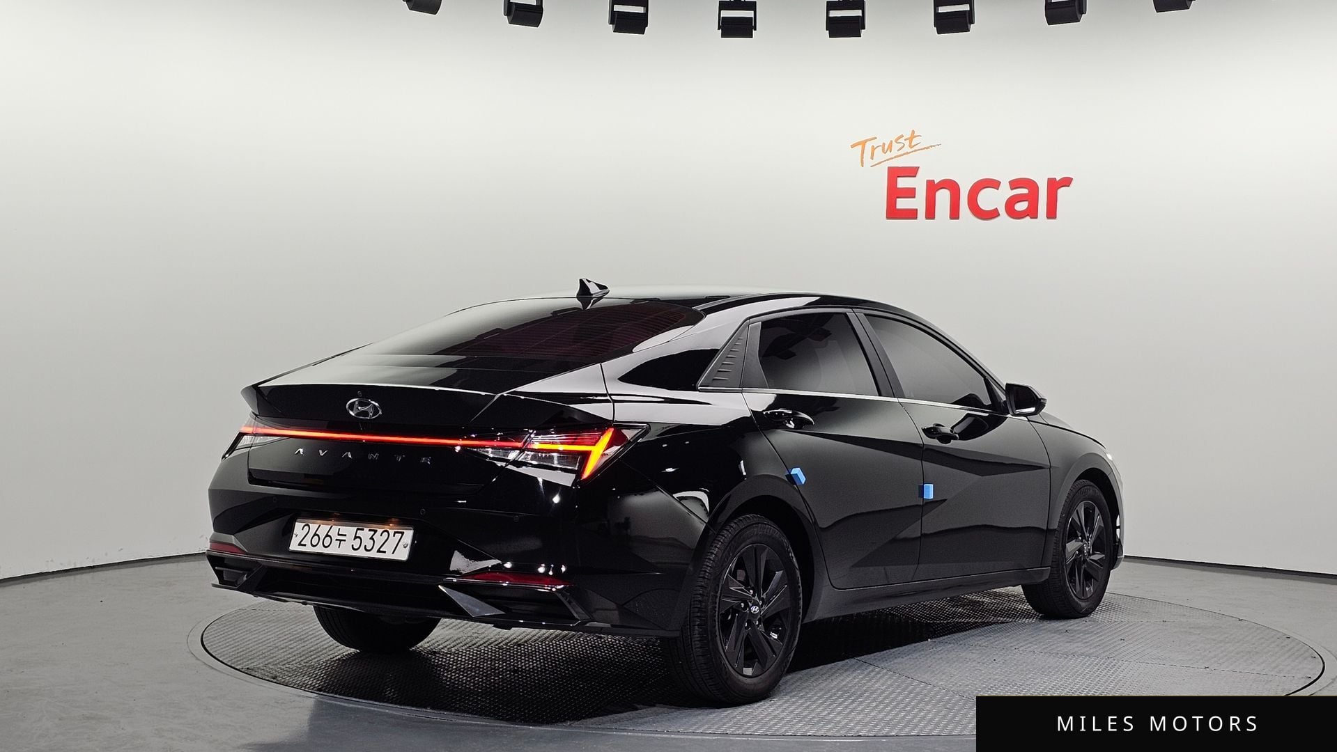 Hyundai AVANTE 2021 — миниатюра 2