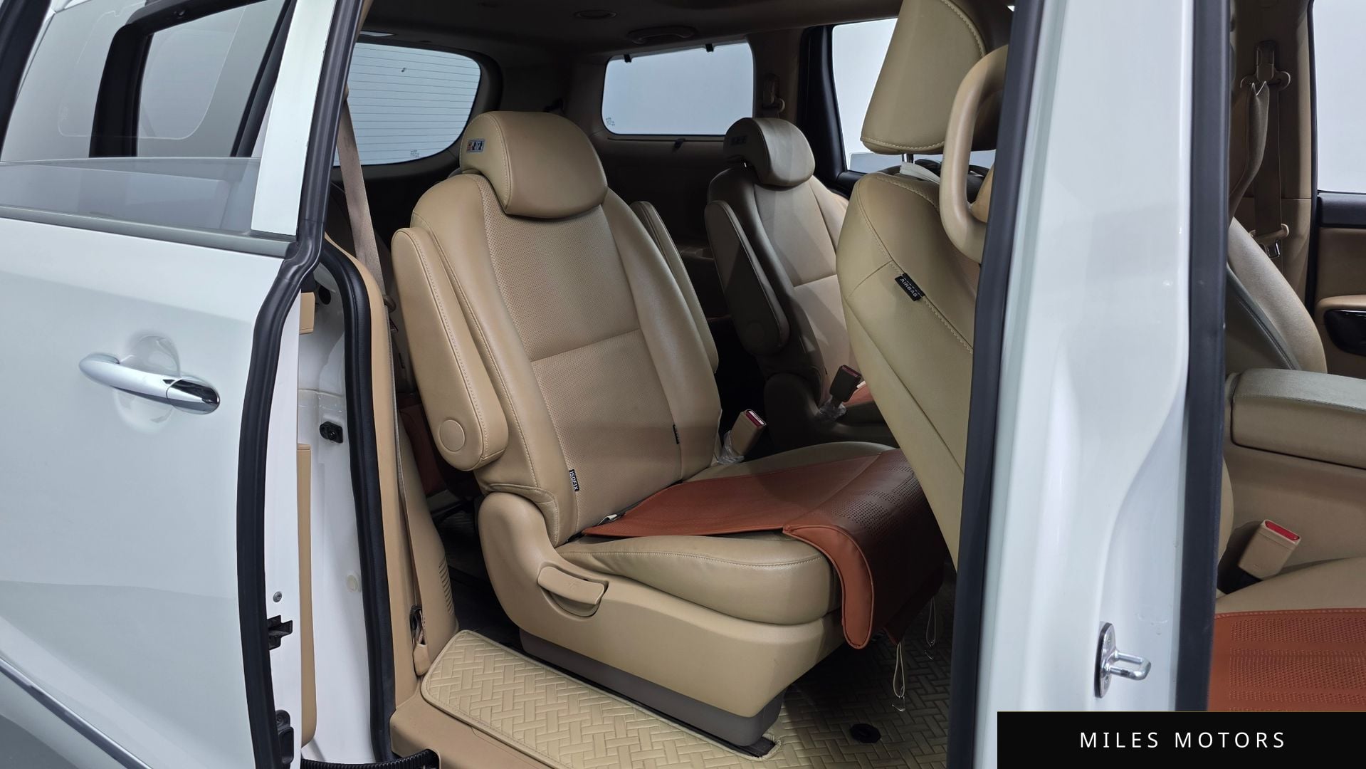 Kia Canival 2016 — миниатюра 12