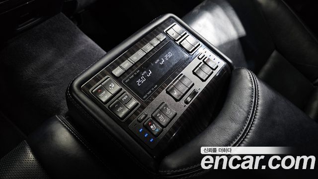 Лексус LS460 2015 — миниатюра 17