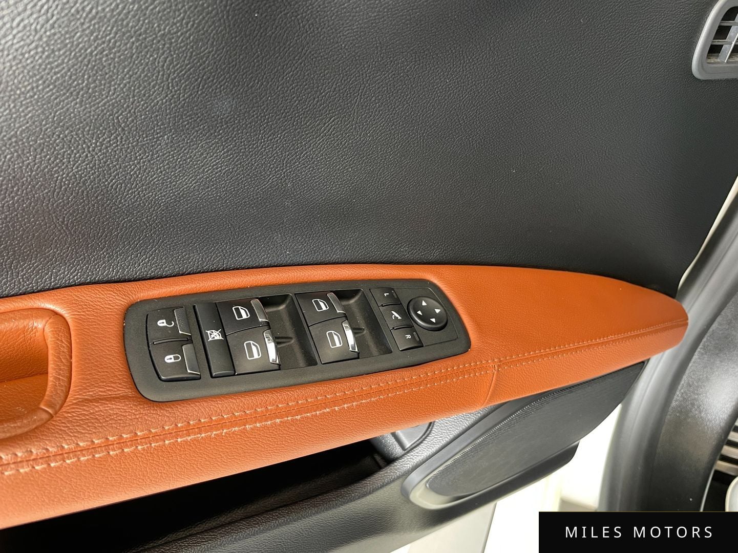 Maserati 기블리 2016 — миниатюра 18