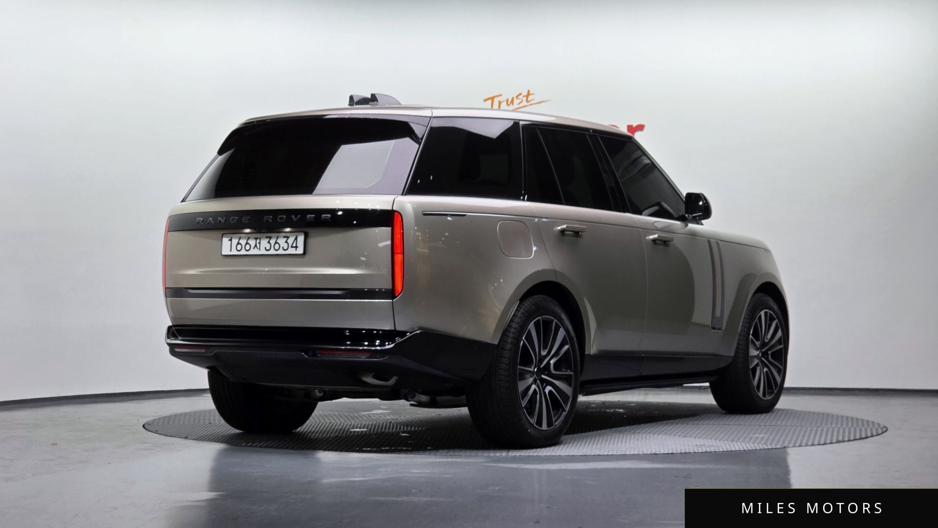 Land Rover Range Rover 2025 — миниатюра 2