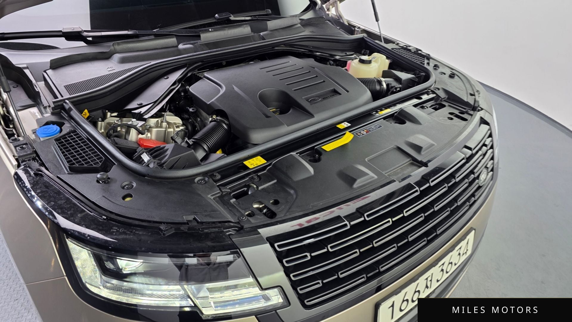 Land Rover Range Rover 2025 — миниатюра 6